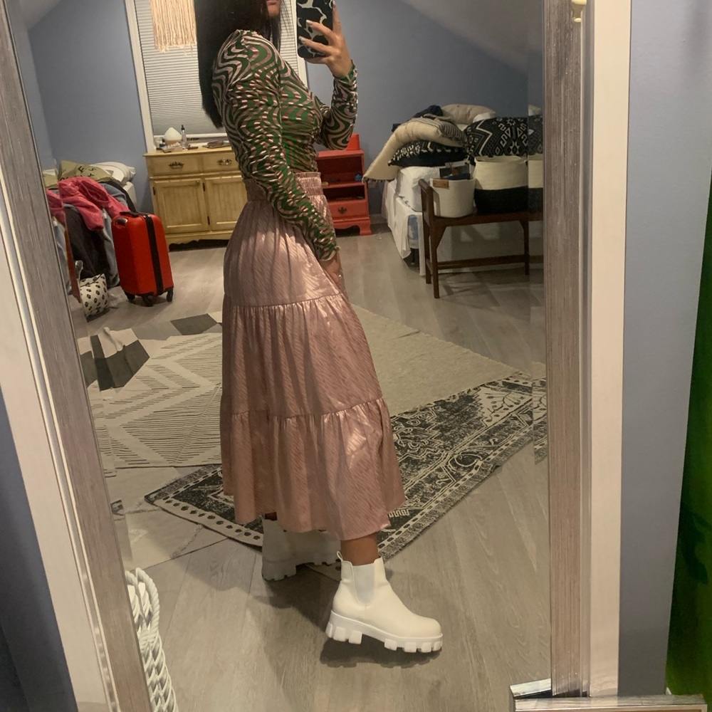 Pink midi skirt